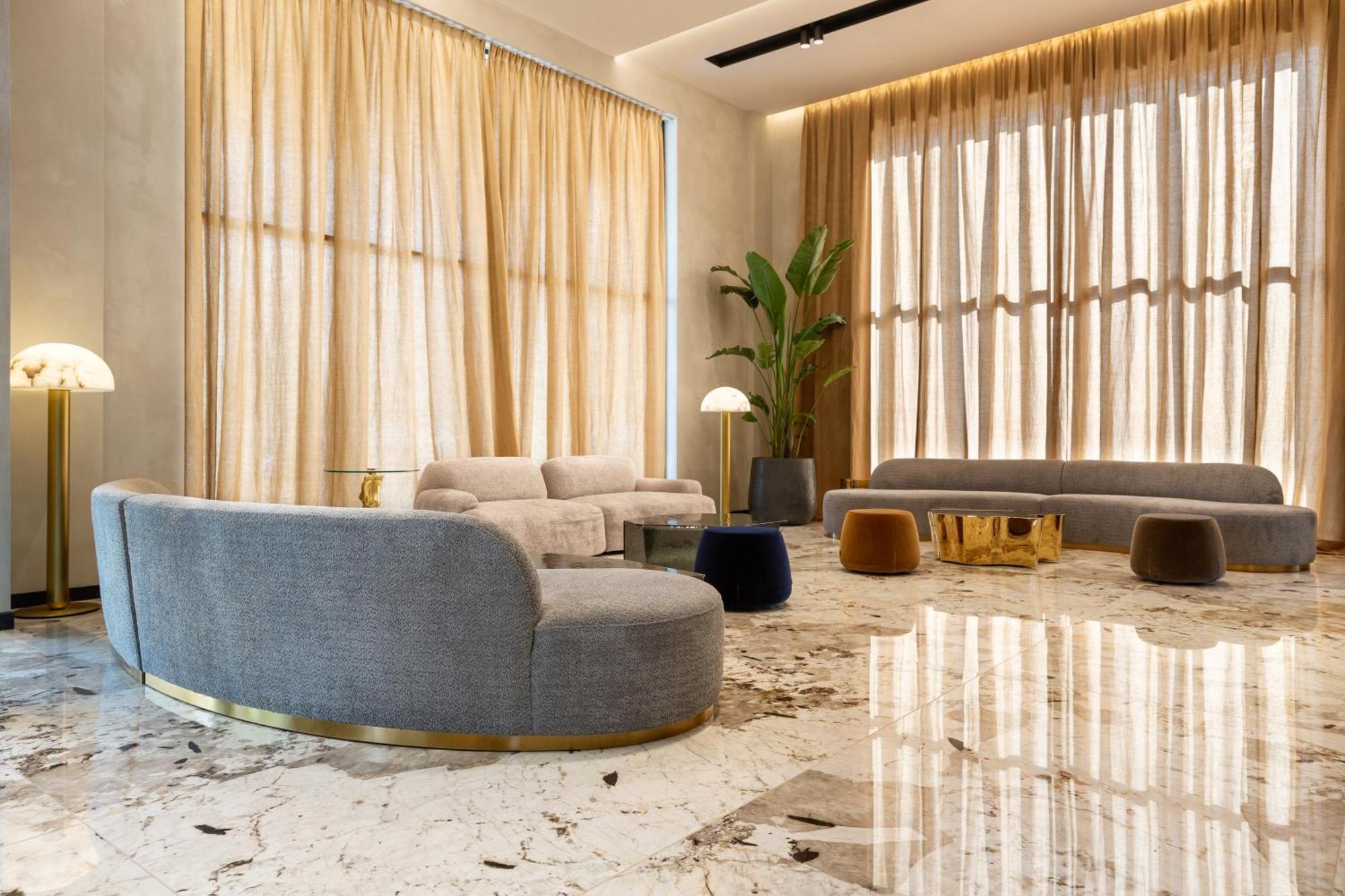 Mercure Тирана Екстериор снимка