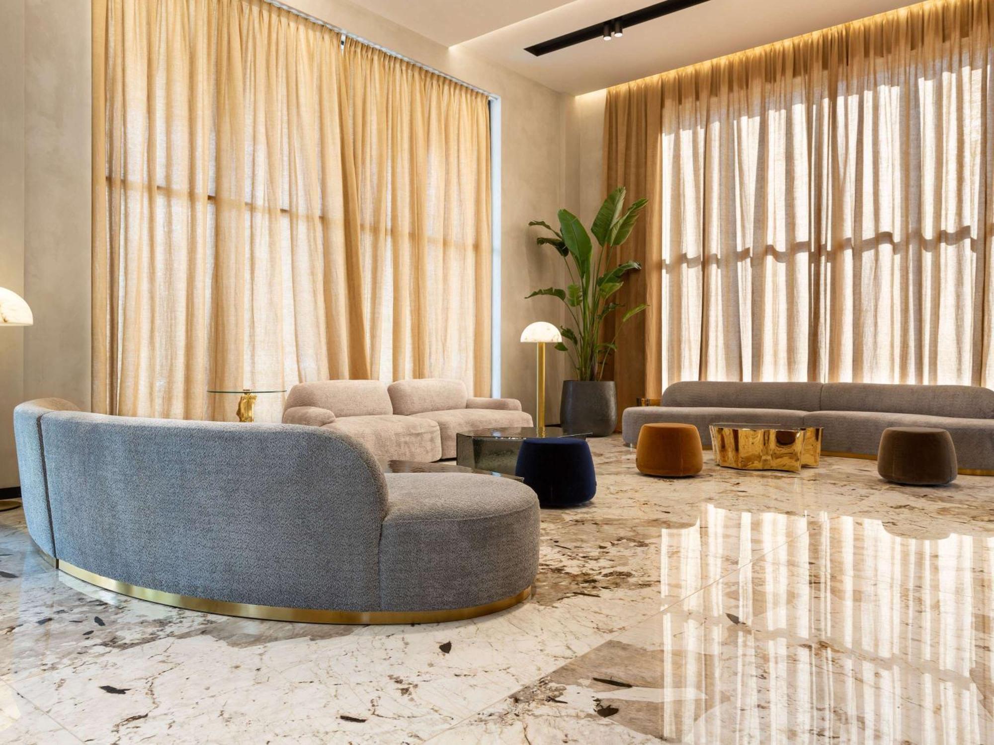 Mercure Тирана Екстериор снимка