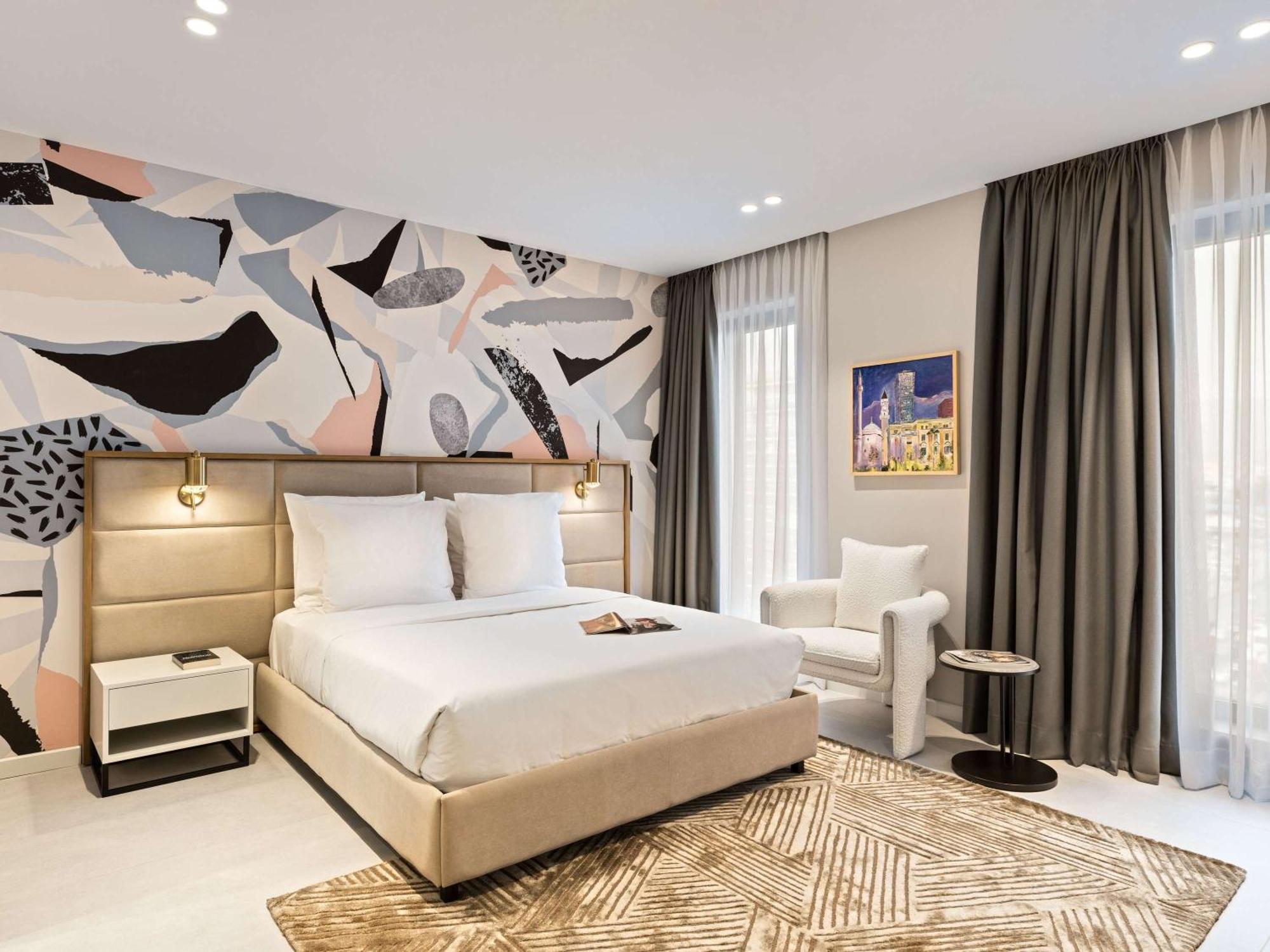 Mercure Тирана Екстериор снимка