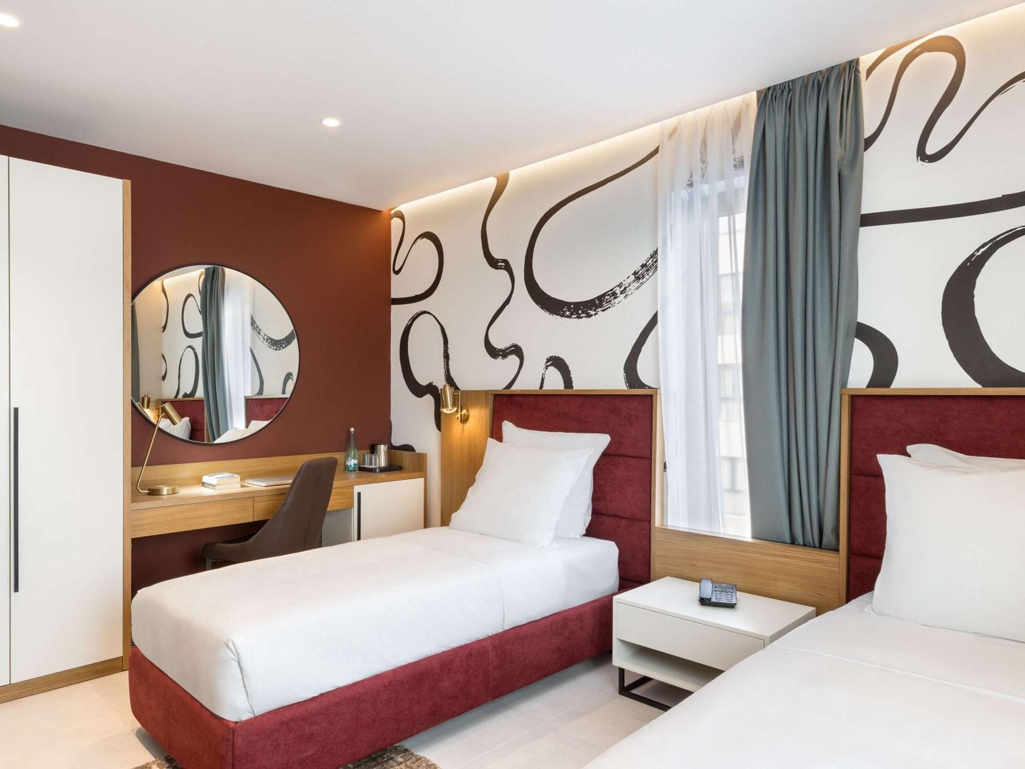 Mercure Тирана Екстериор снимка