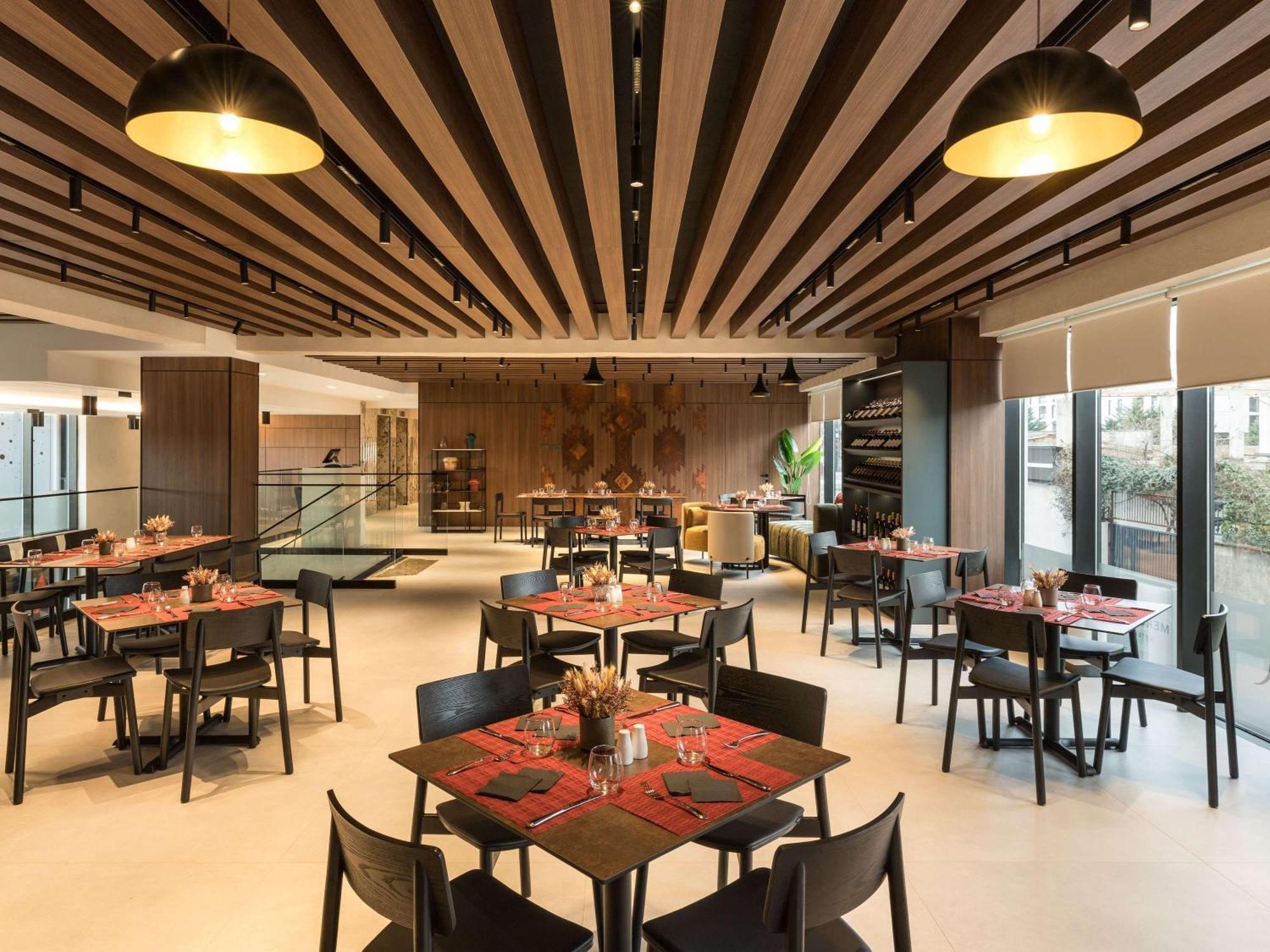 Mercure Тирана Екстериор снимка