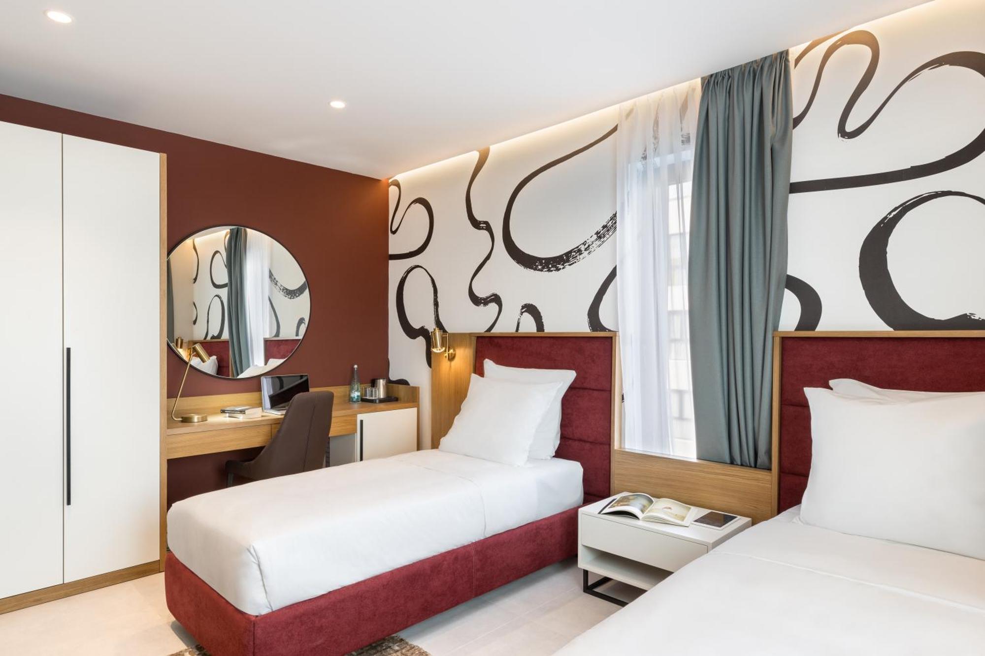 Mercure Тирана Екстериор снимка